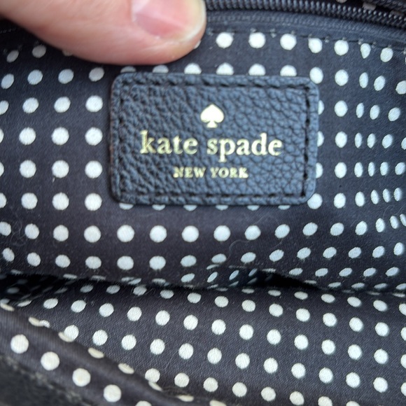Kate Spade black and white leather bag with bow. - Picture 5 of 9